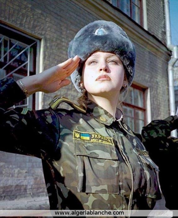 Femme Militaire. Ukraine